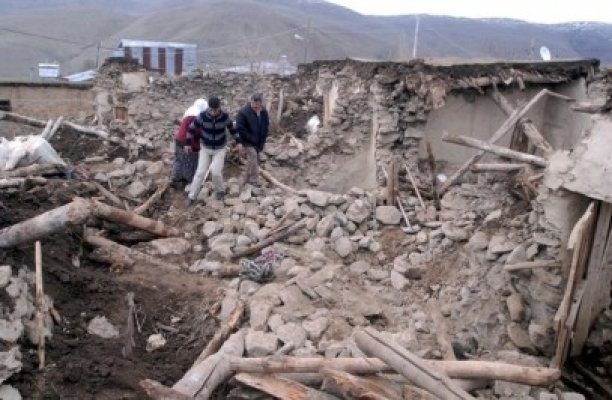 Cutremur devastator în Turcia, de 7,2 grade pe scara Richter - video